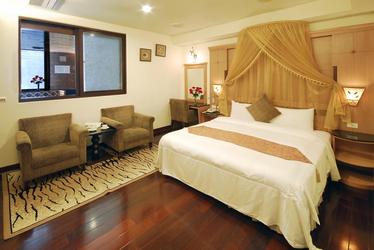 Ming Lu Holiday Hotel Renai Bagian luar foto